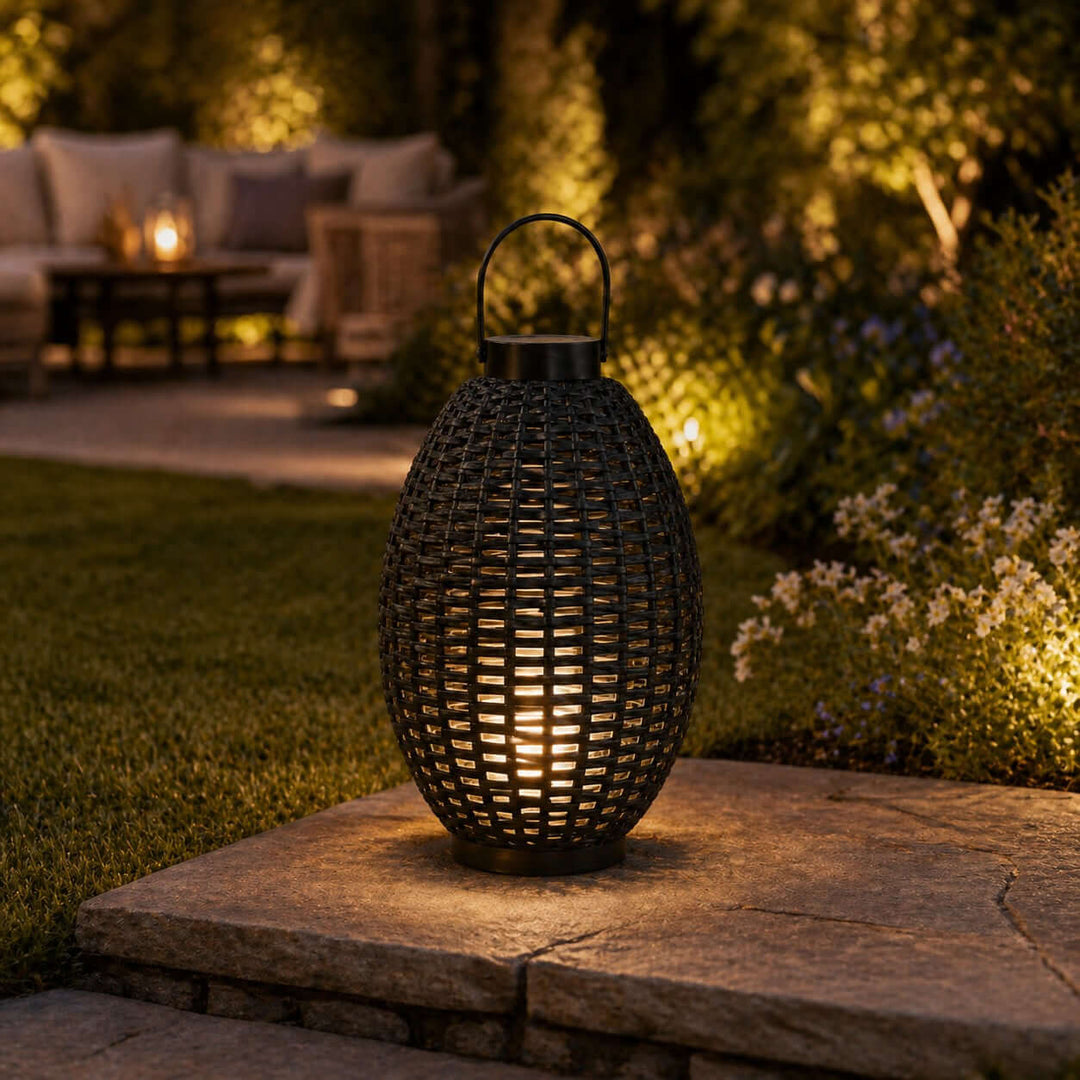 Roveni Outdoor Garden Lamp - Stylish Lantern Solar Light