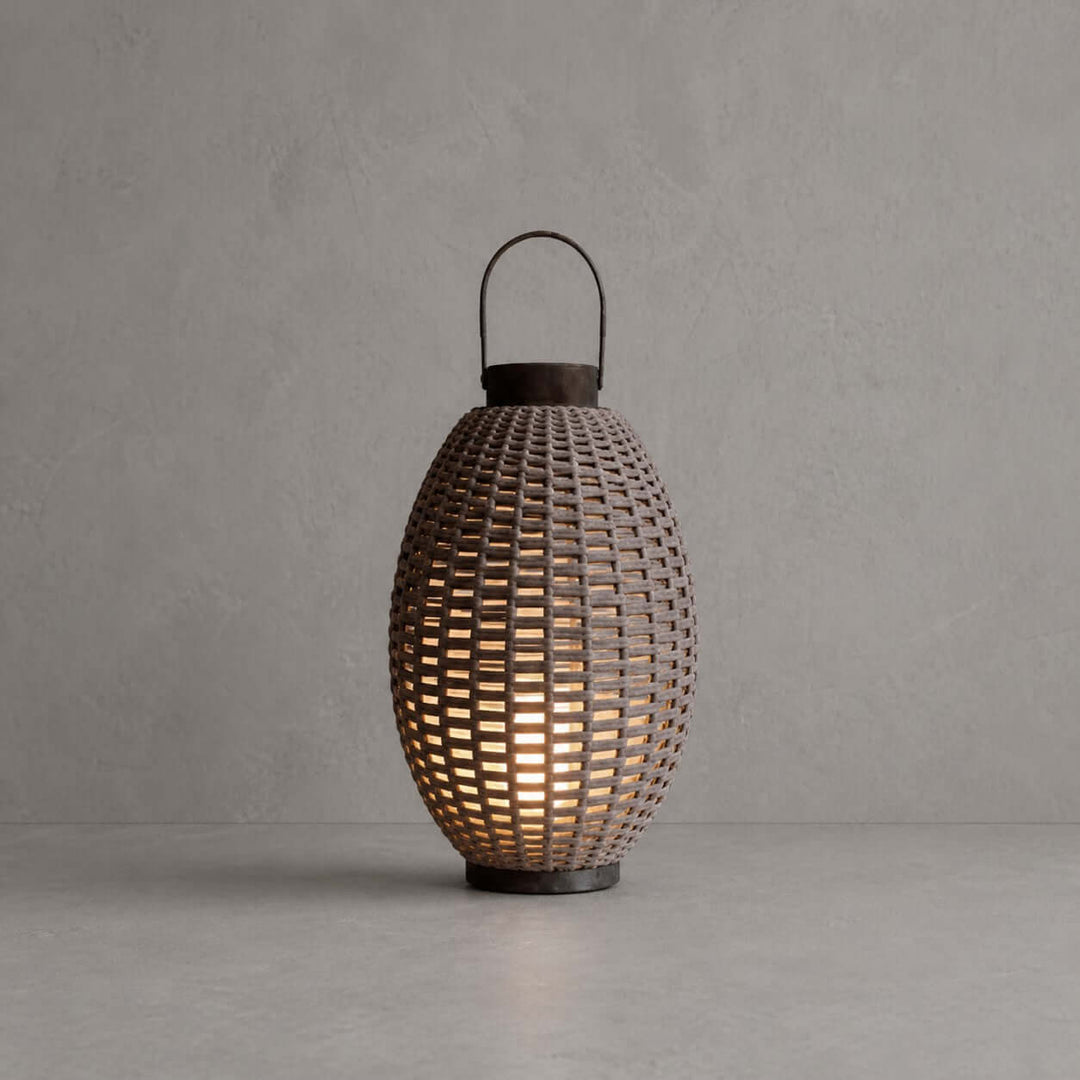 Roveni Outdoor Garden Lamp - Stylish Lantern Solar Light