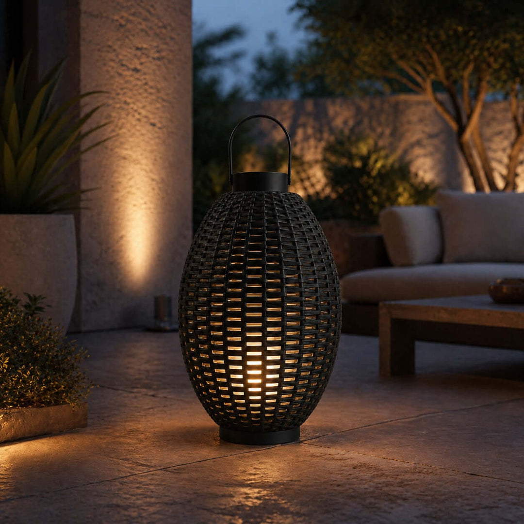 Roveni Outdoor Garden Lamp - Stylish Lantern Solar Light