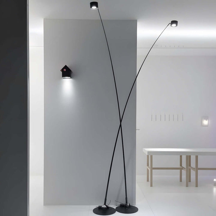 Rymuvo Floor Lamp – Postmodern Minimalist Long Pole Light