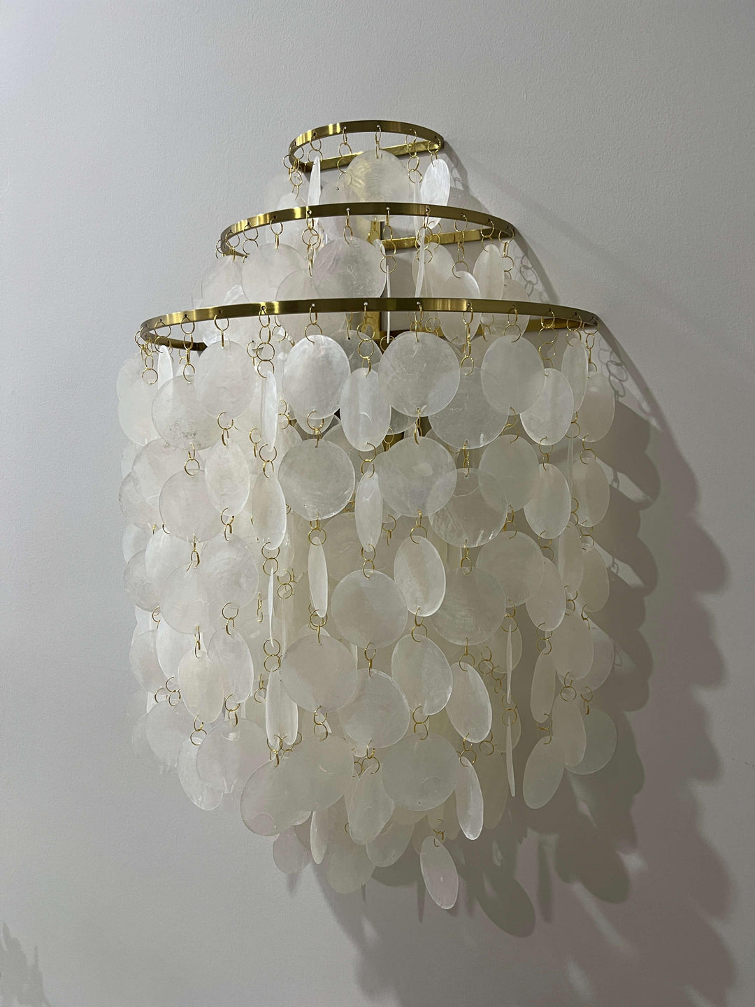Sea Shell Fun 1WM Wall Lamp | Vintage Shell Bathroom Light | Vinlighting | Vinlighting