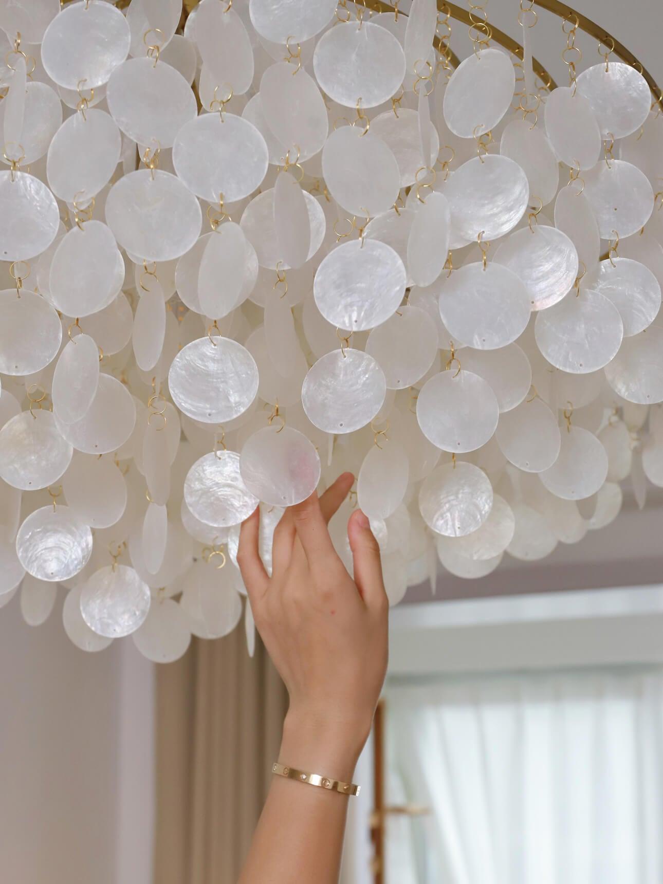 Sea-shell FUN Large Chandelier - Vinlighting