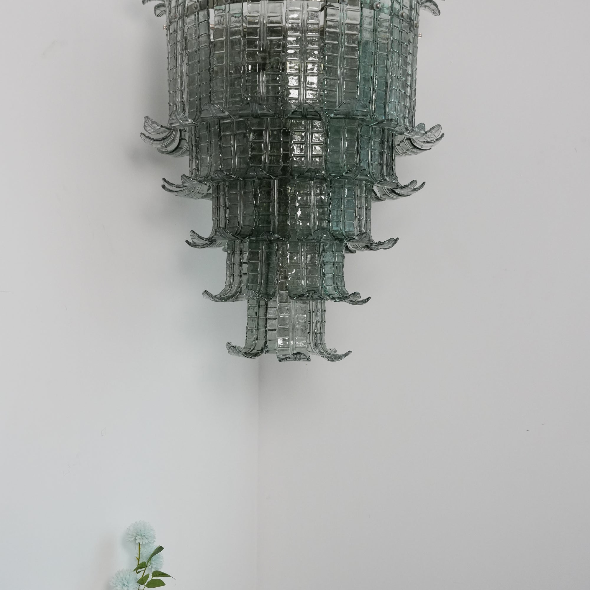 Seenaknya Chandelier