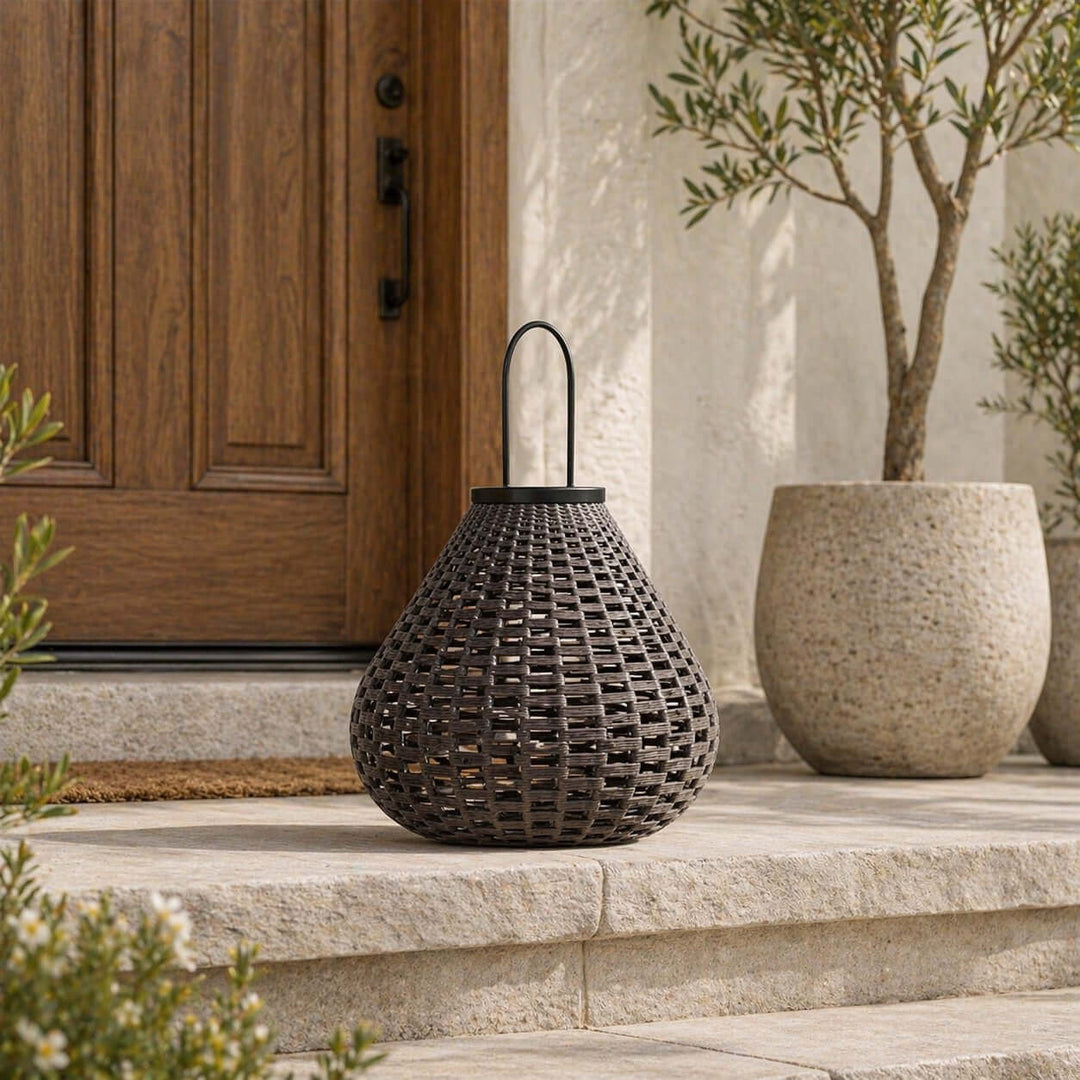 Selvra Lantern Outdoor Lamp - Modern Creative Terrace Light
