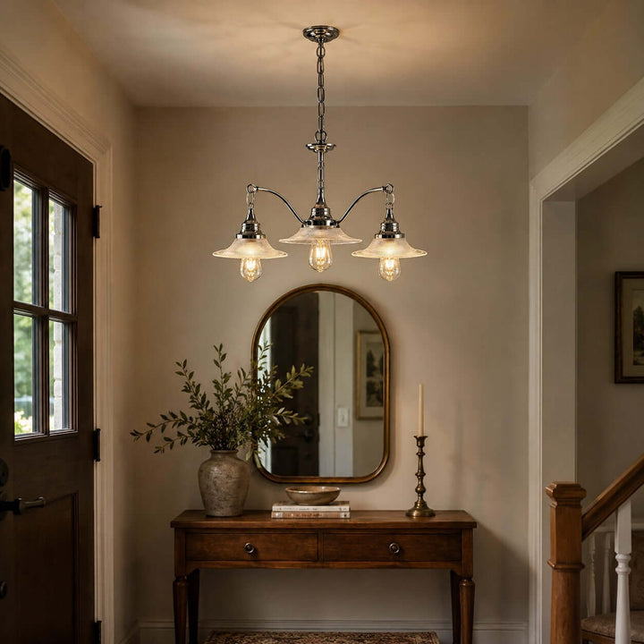 Serelle Ribbed Glass Chandelier for French Style Interiors | Vinlighting
