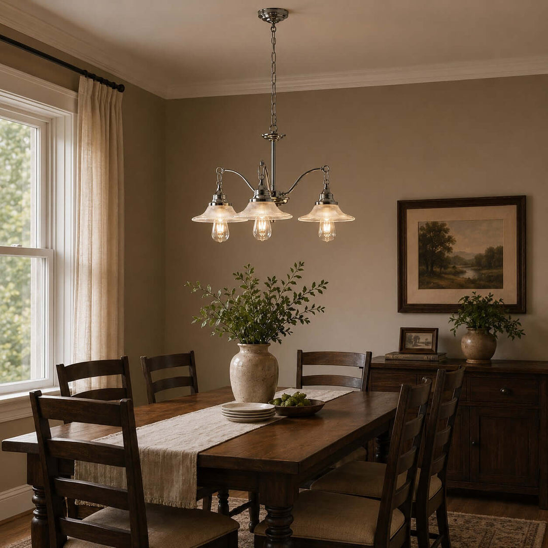 Serelle Ribbed Glass Chandelier for French Style Interiors | Vinlighting