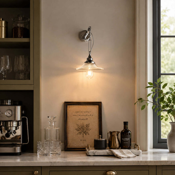 Serelle Vintage Wall Light for Hallway and Bedside Decor Style | Vinlighting