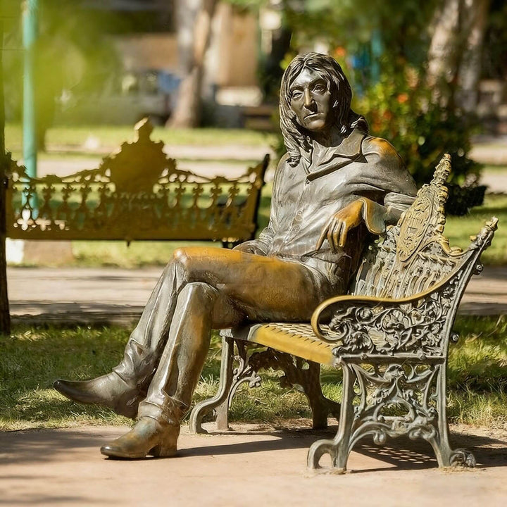 Sitting Man Decorative Art Sculpture – Park Art Decoration