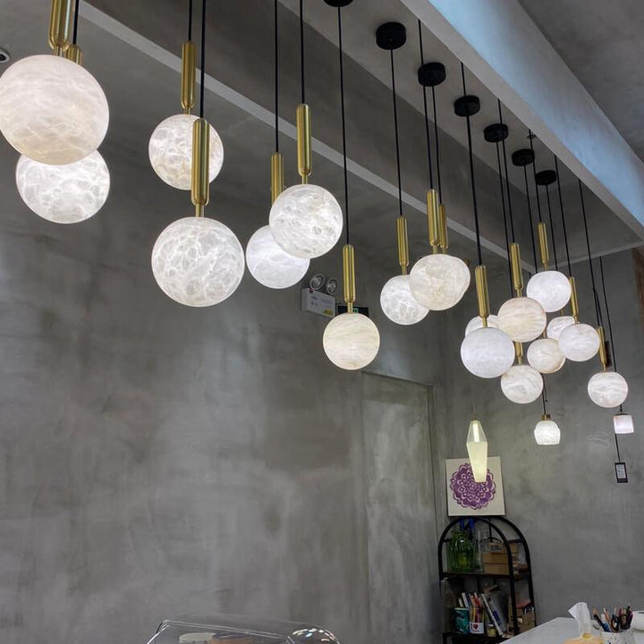 Small Alabaster Globe Pendant Light | Copper & Mid Century Design | Vinlighting | Vinlighting
