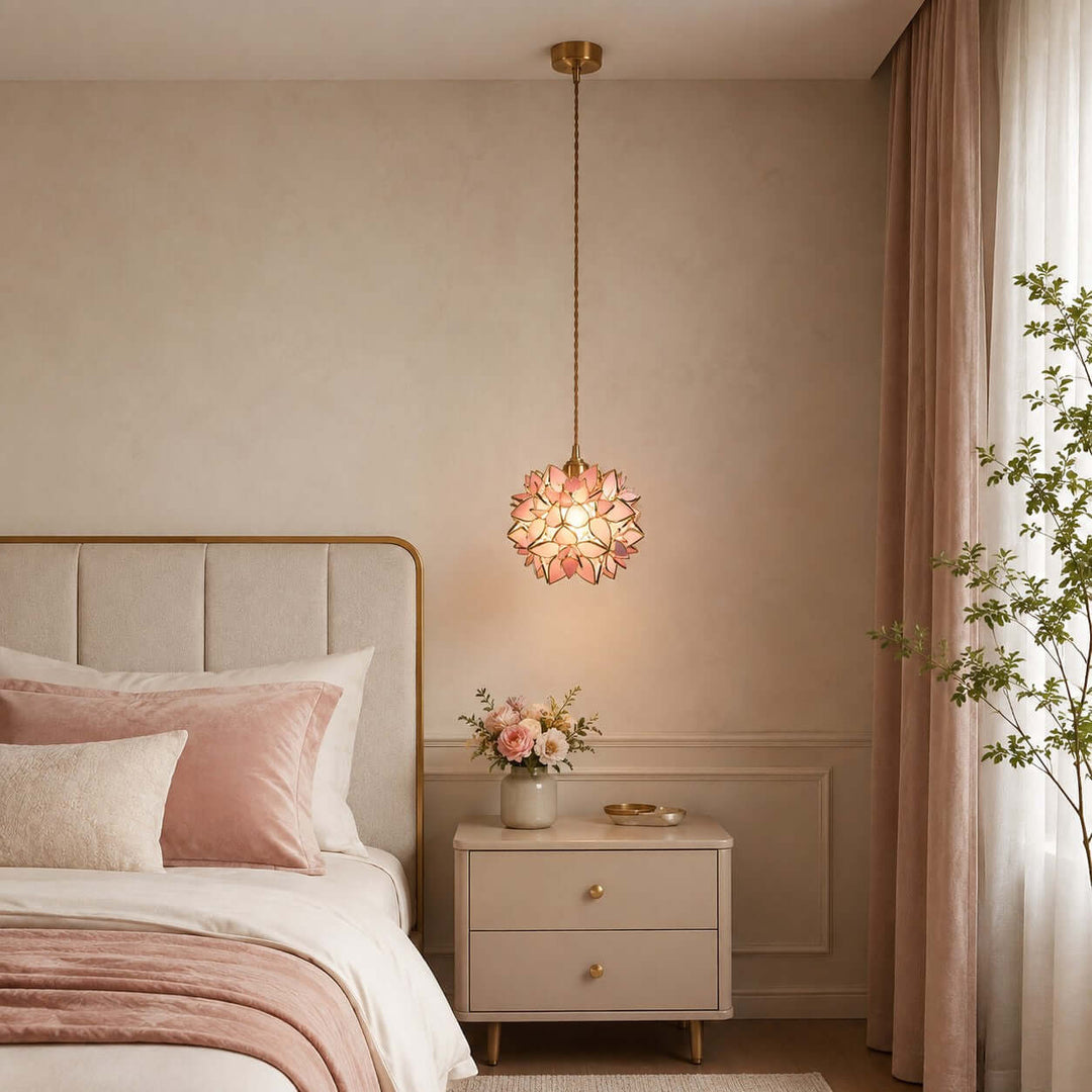 Solaya Pendant Light