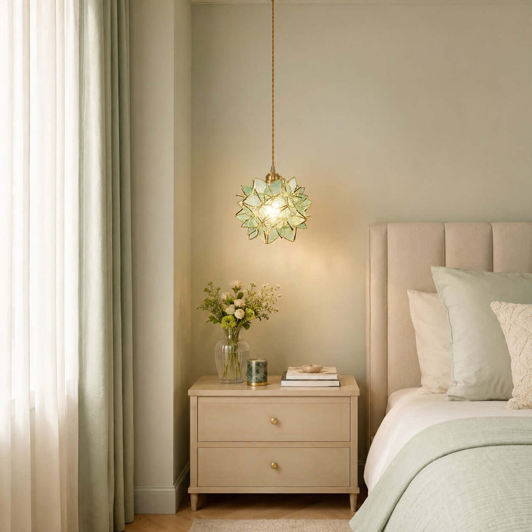 Solaya Pendant Light