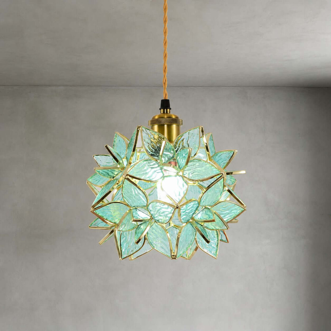 Solaya Pendant Light