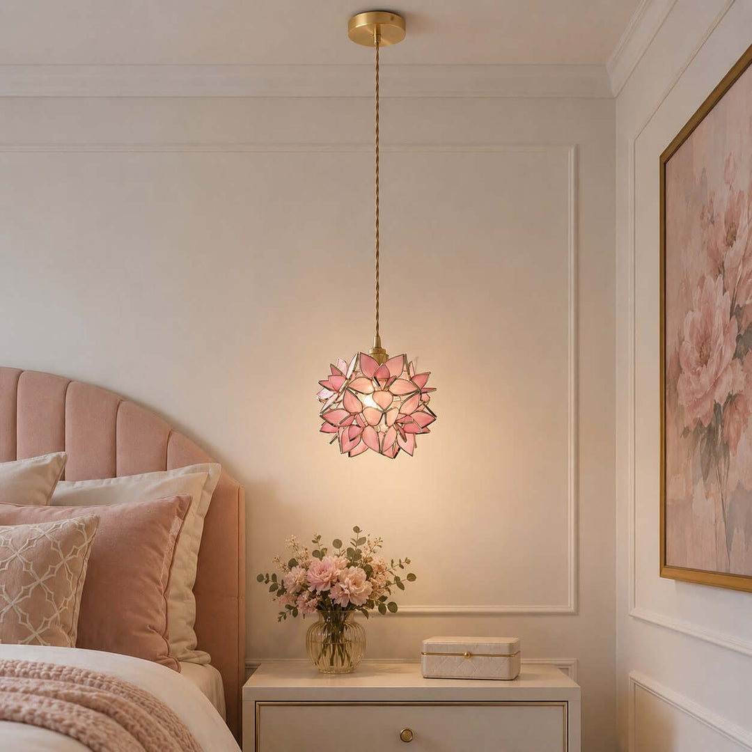 Solaya Pendant Light