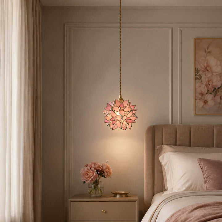 Solaya Pendant Light