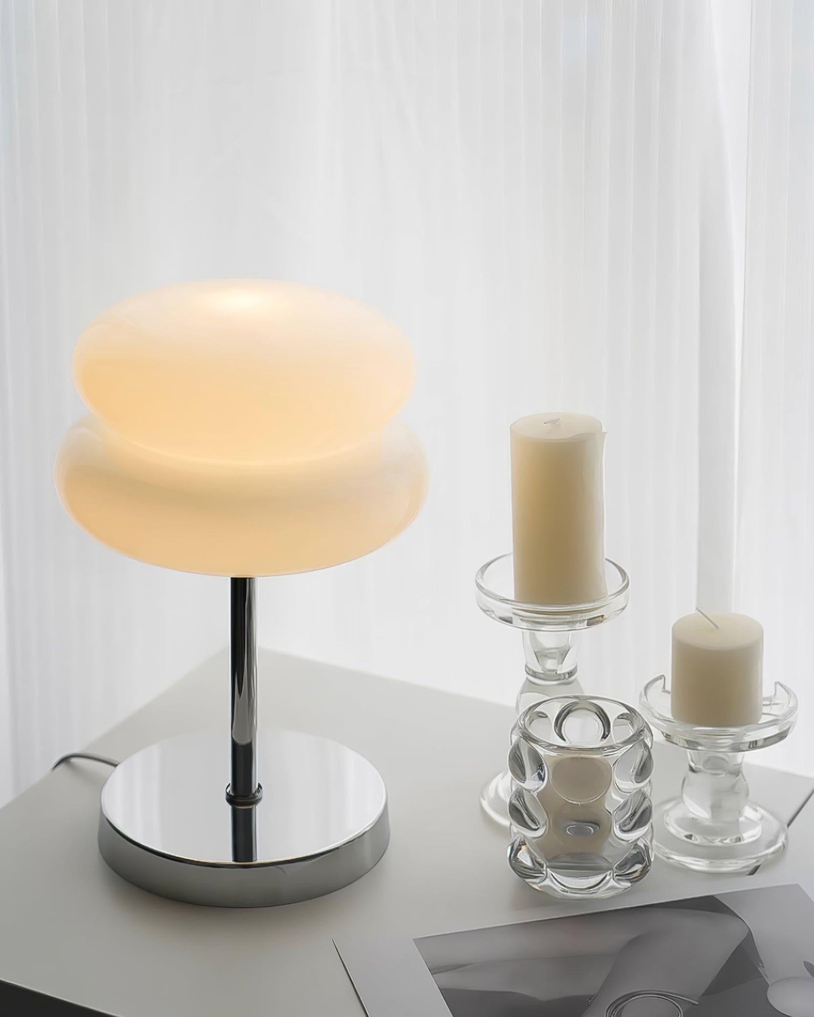 Sonika Glass Table Lamp - Vinlighting