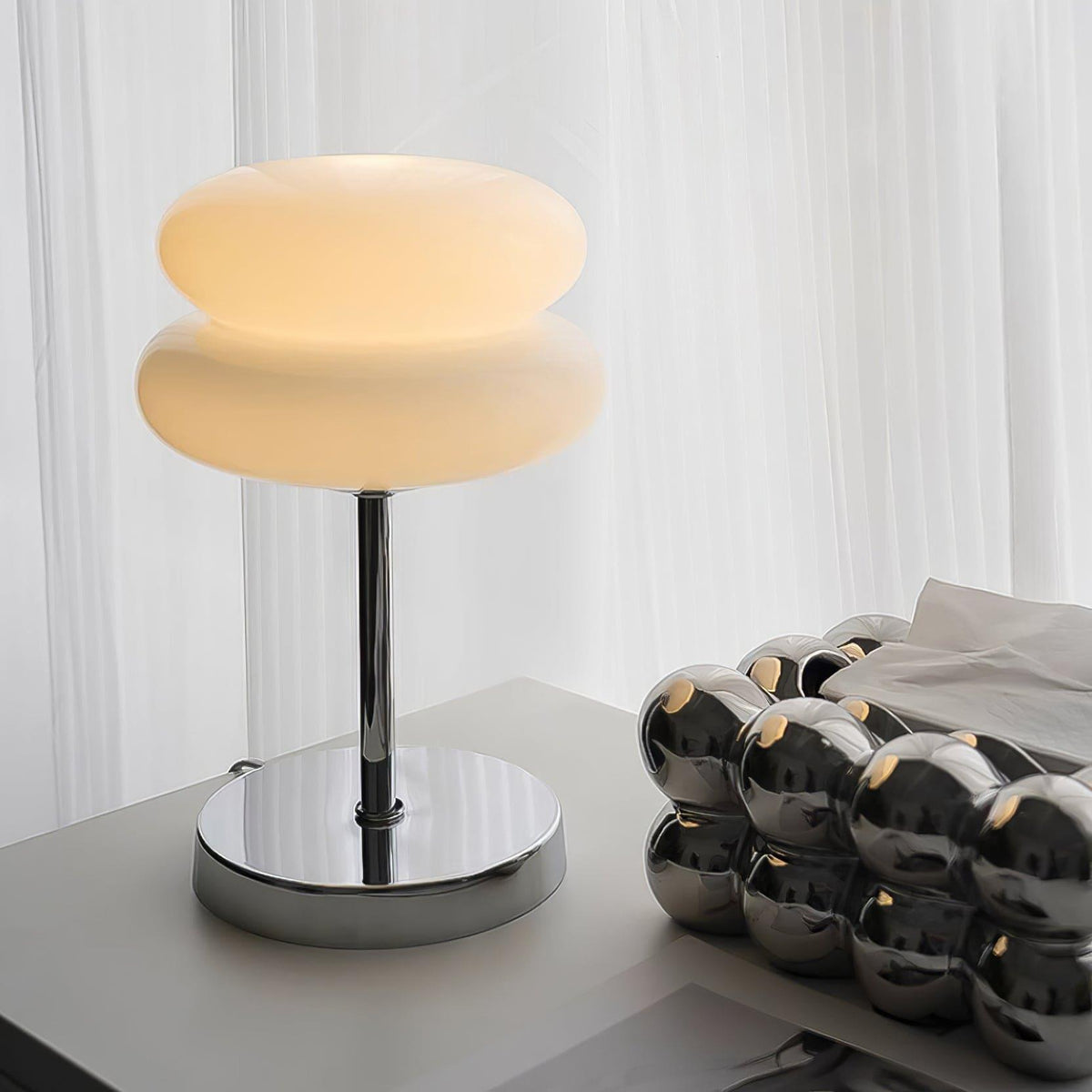 Sonika Glass Table Lamp - Vinlighting