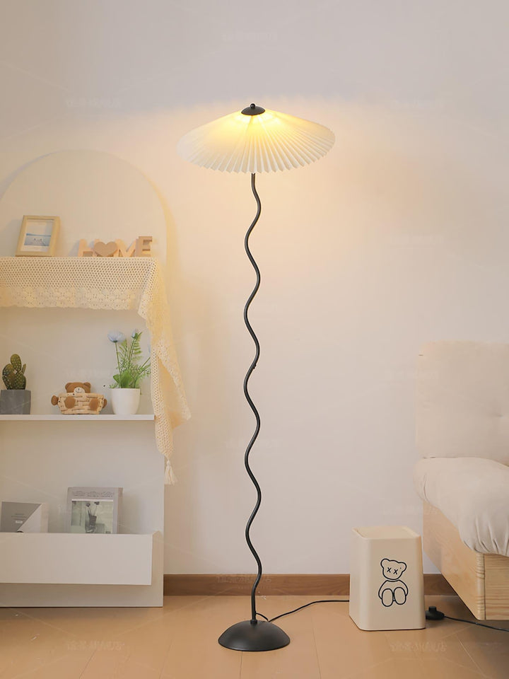 Squiggle Floor Lamp - Unique Design & Luxurious Pleated Shade | Vinlighting | Vinlighting