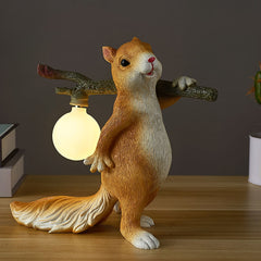 Squirrel Table Lamp - Vinlighting
