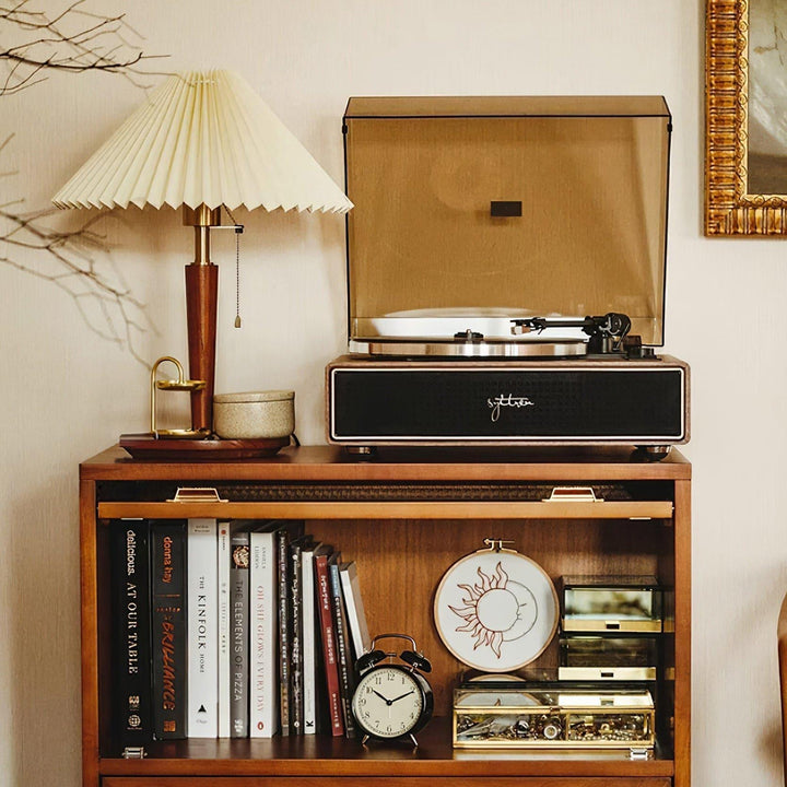 Suki Pleated Wood Table Lamp - Vinlighting | Vinlighting | Vinlighting