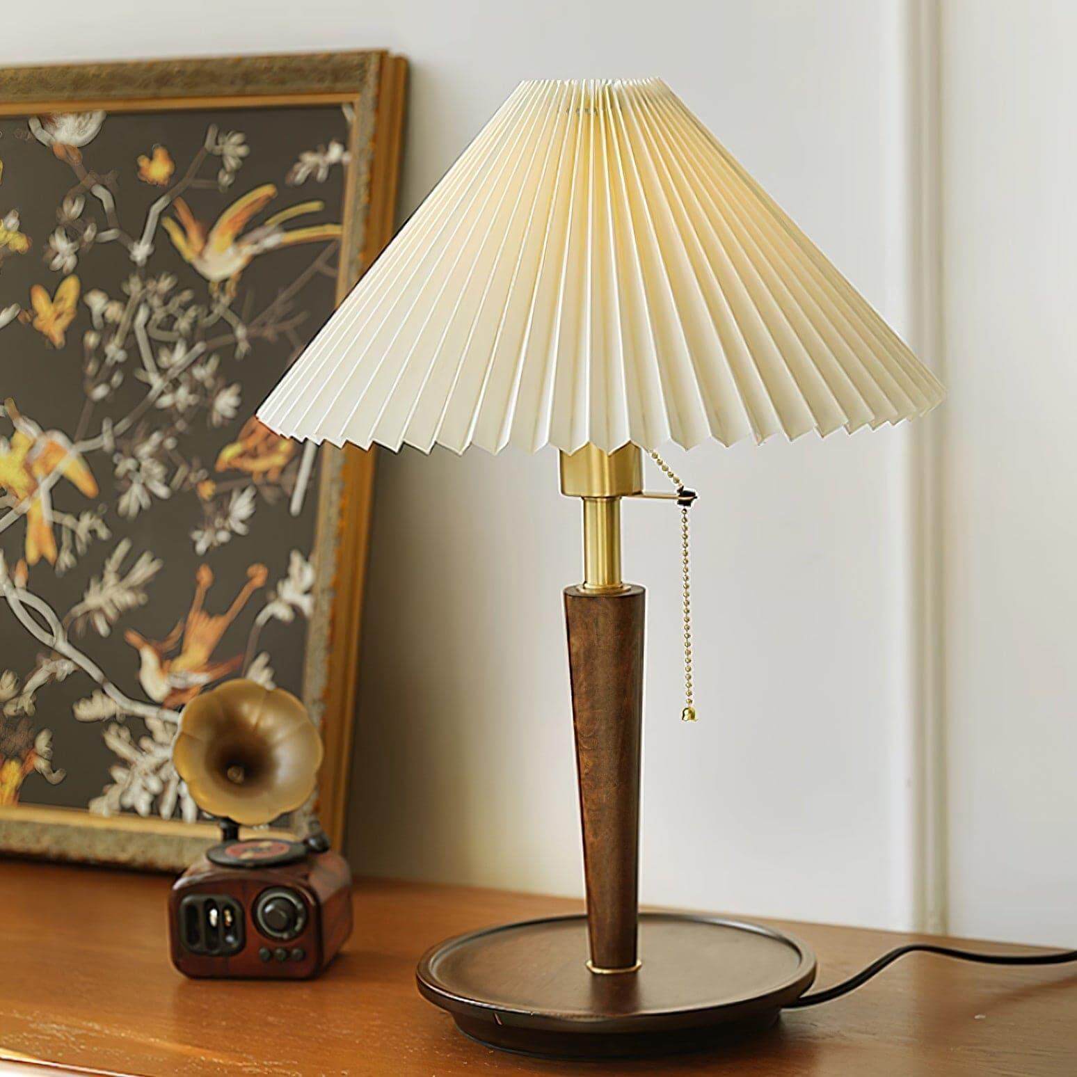 Suki Pleated Table Lamp – Mid Century Wood Accent Light – Vinlighting