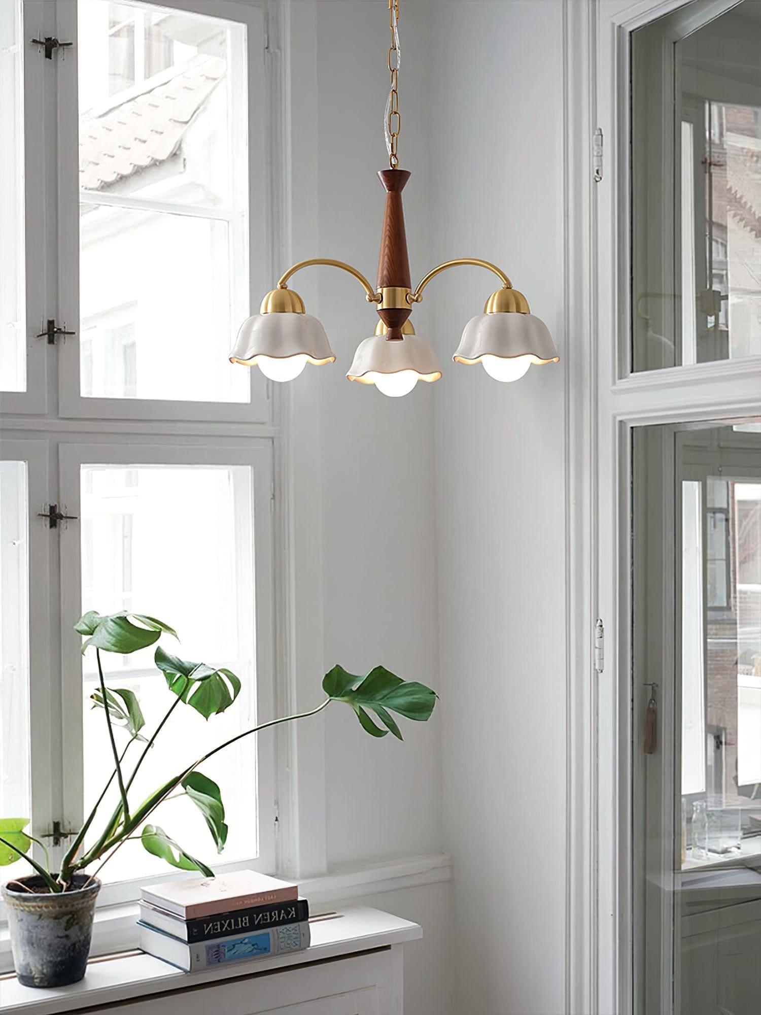 Swedish Modern Brass Chandelier - Vinlighting