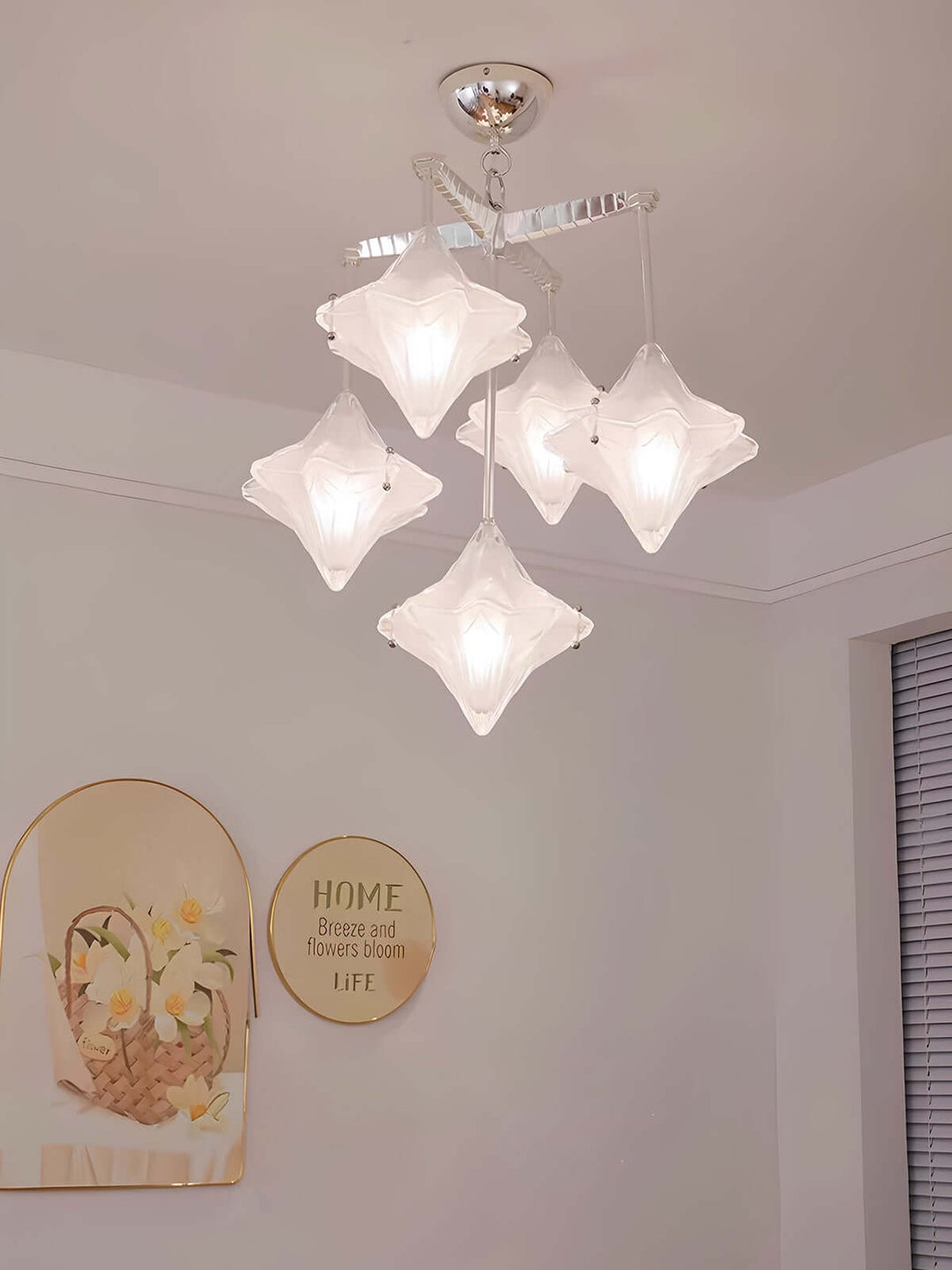 Sylume Chandelier – French Minimalist Star-Shaped Glass Lamp