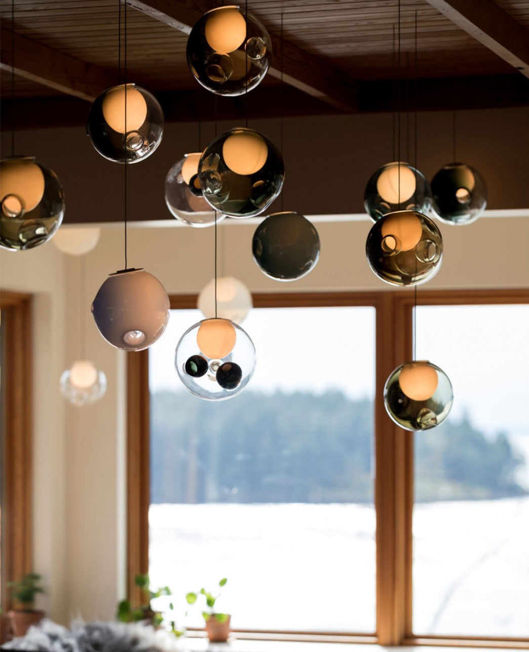 T28 Single Pendant Light