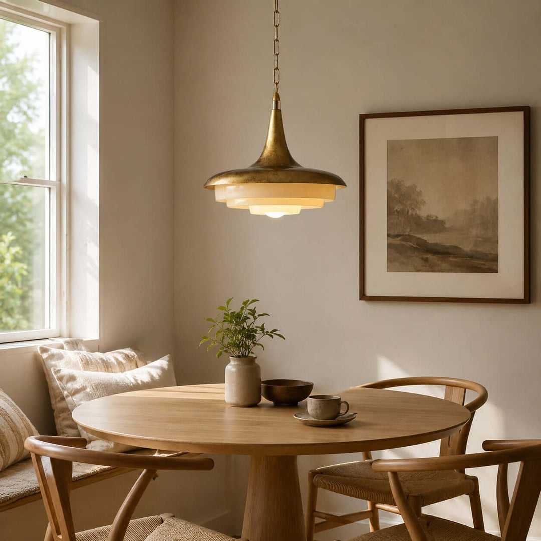 Tavelle Gold Glass Pendant Light for Dining and Reading Nooks | Vinlighting