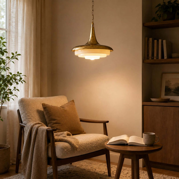 Tavelle Gold Glass Pendant Light for Dining and Reading Nooks | Vinlighting