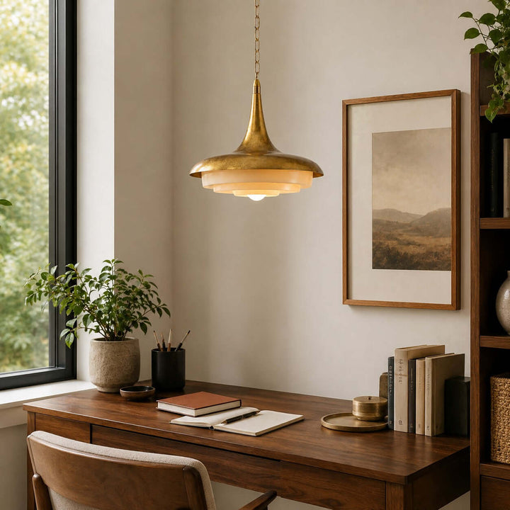 Tavelle Gold Glass Pendant Light for Dining and Reading Nooks | Vinlighting