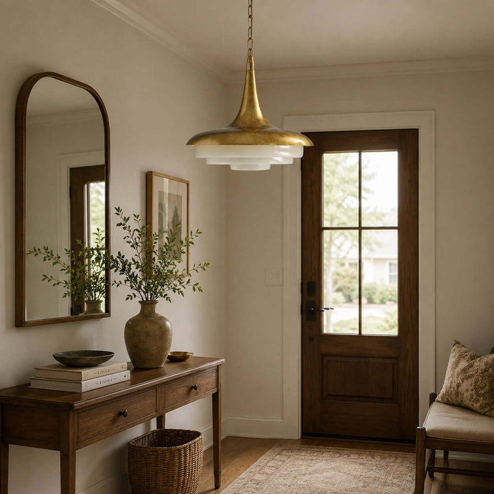 Tavelle Gold Glass Pendant Light for Dining and Reading Nooks | Vinlighting