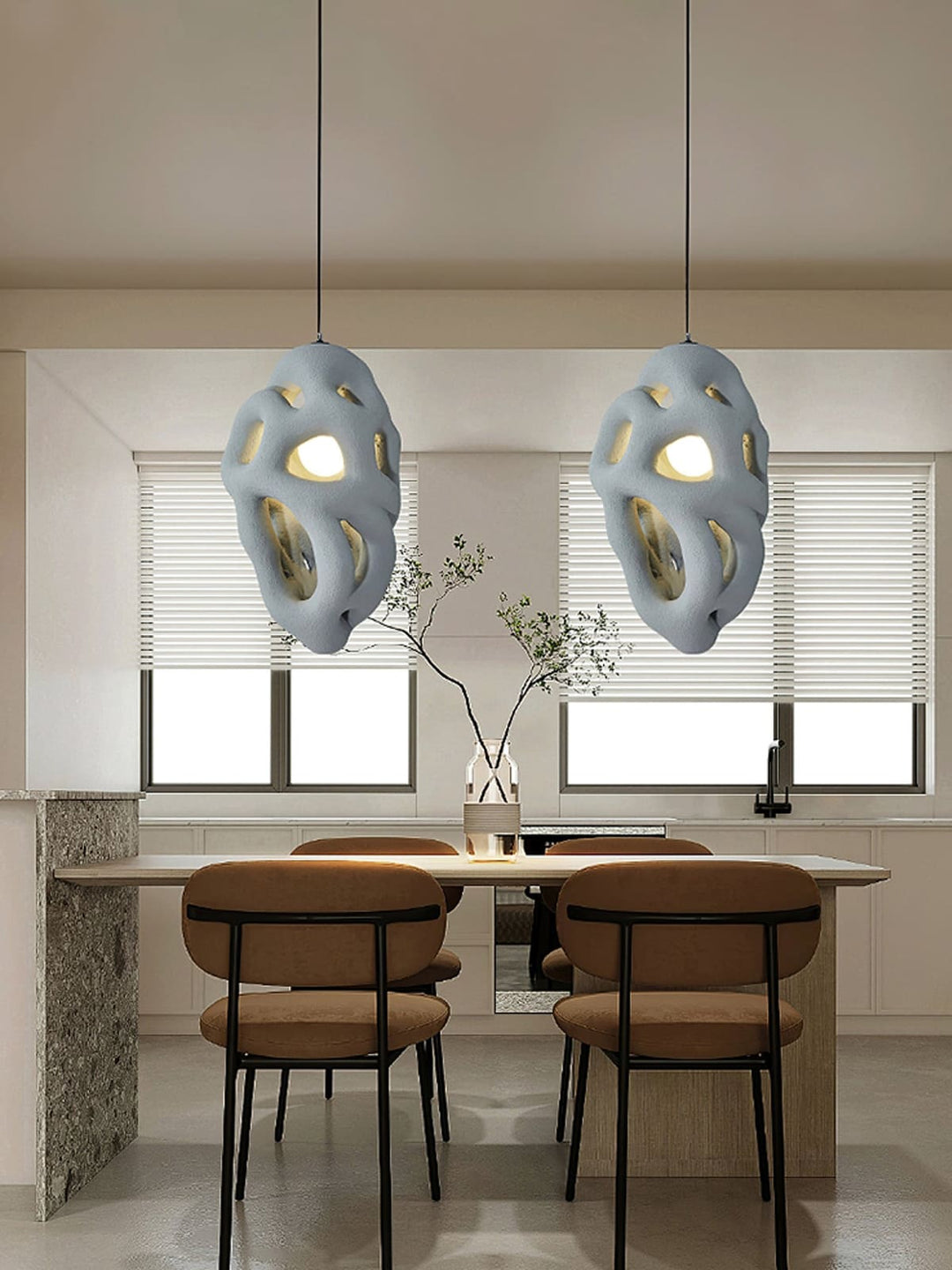 Tavra Resin Pendant Lamp
