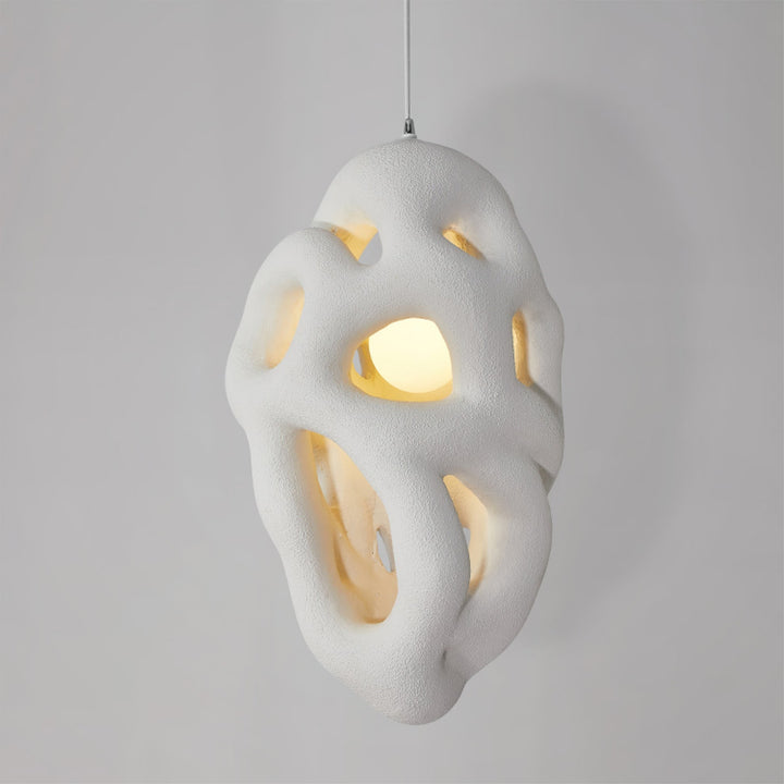 Tavra Resin Pendant Lamp