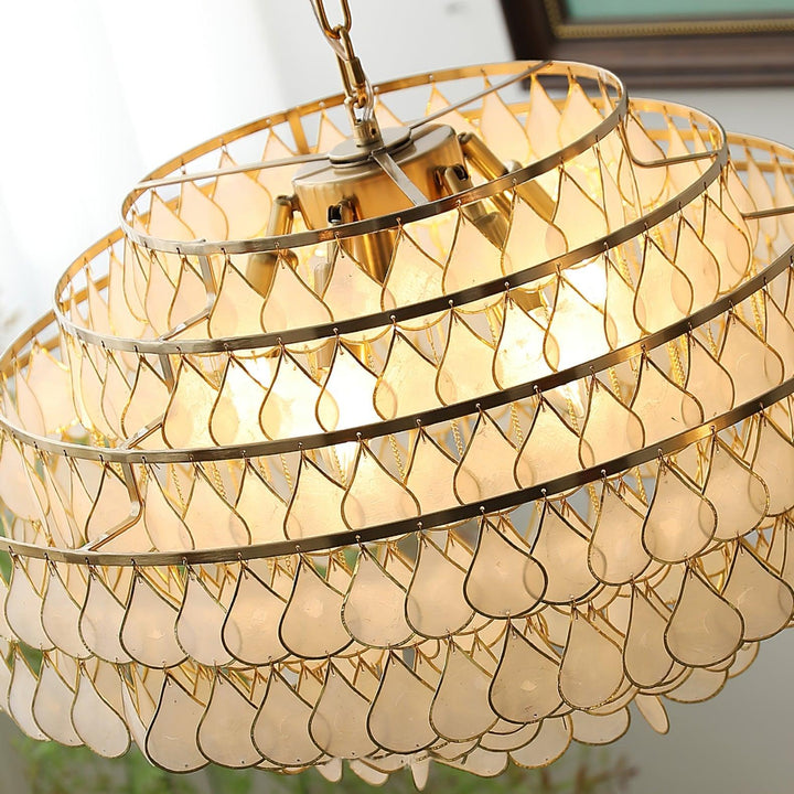 Teardrops Shell Chandelier | Handcrafted Shell Lighting for Elegance | Vinlighting | Vinlighting
