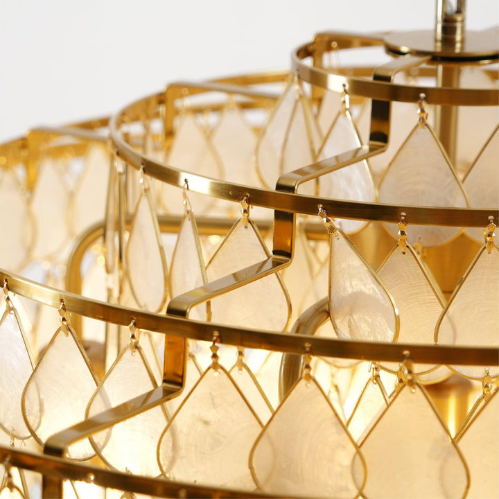 Teardrops Shell Chandelier | Handcrafted Shell Lighting for Elegance | Vinlighting | Vinlighting