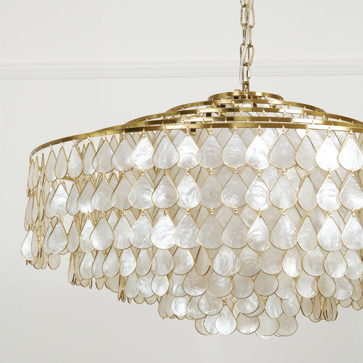 Teardrops Shell Chandelier | Handcrafted Shell Lighting for Elegance | Vinlighting | Vinlighting