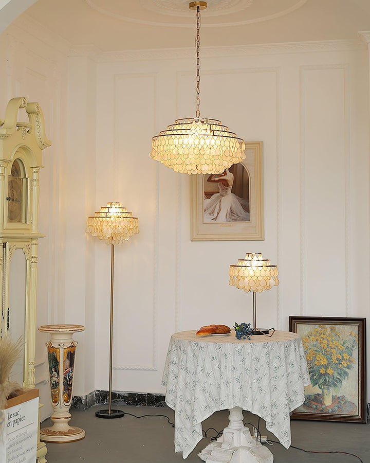 Teardrops Shell Chandelier | Handcrafted Shell Lighting for Elegance | Vinlighting | Vinlighting