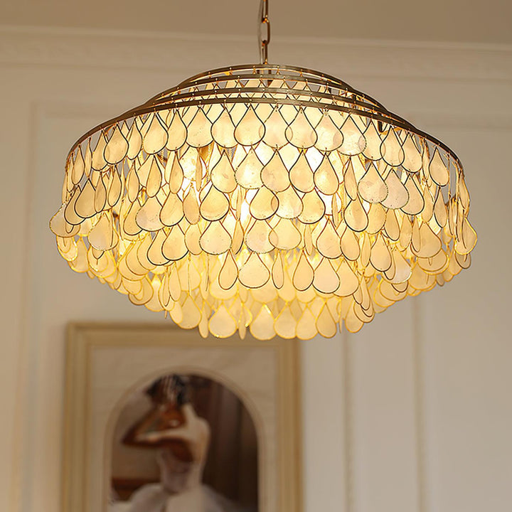 Teardrops Shell Chandelier | Handcrafted Shell Lighting for Elegance | Vinlighting | Vinlighting