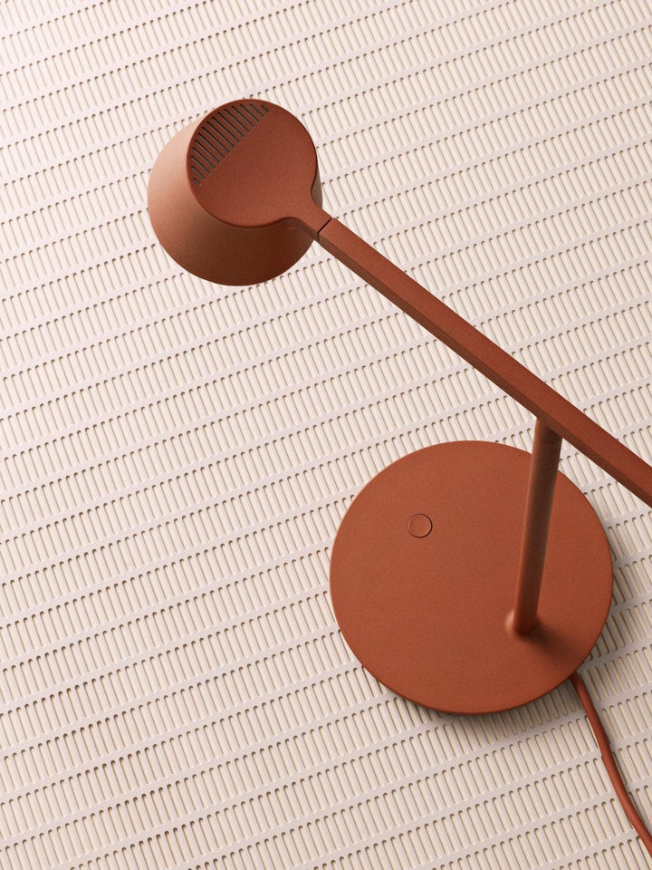 Tip Table Lamp - Modern Desk & Reading Lamp | Vinlighting | Vinlighting | Vinlighting