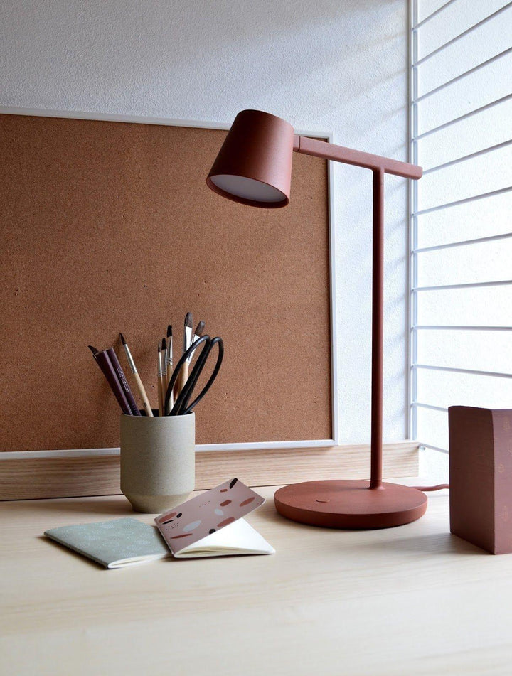 Tip Table Lamp - Modern Desk & Reading Lamp | Vinlighting | Vinlighting | Vinlighting