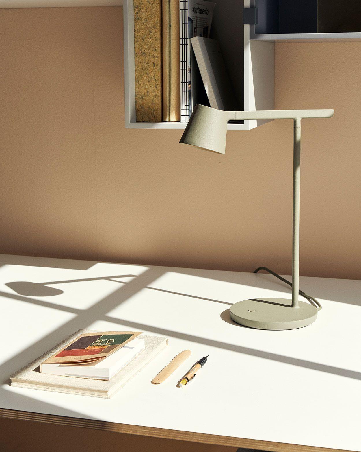 Tip Table Lamp - Vinlighting