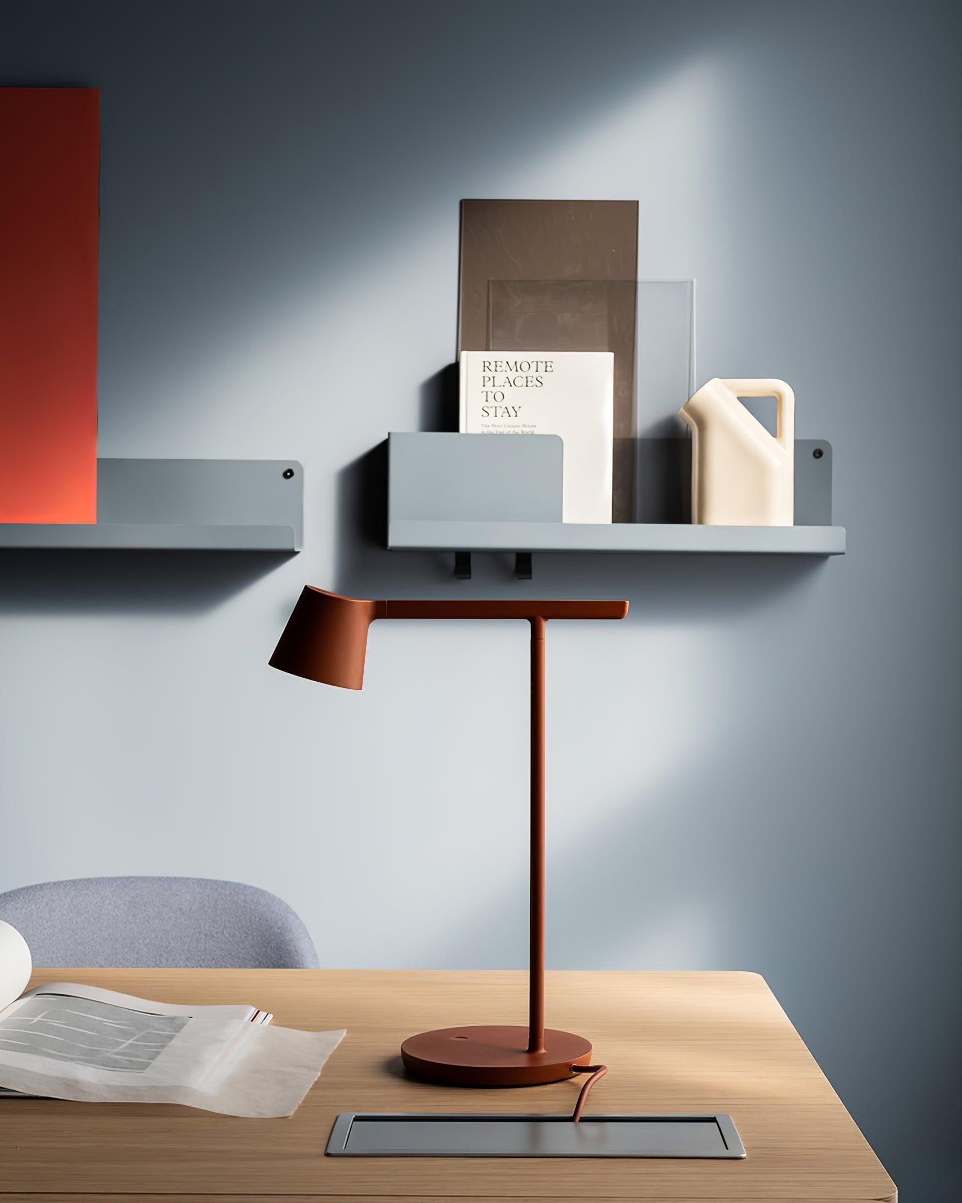 Tip Table Lamp - Vinlighting