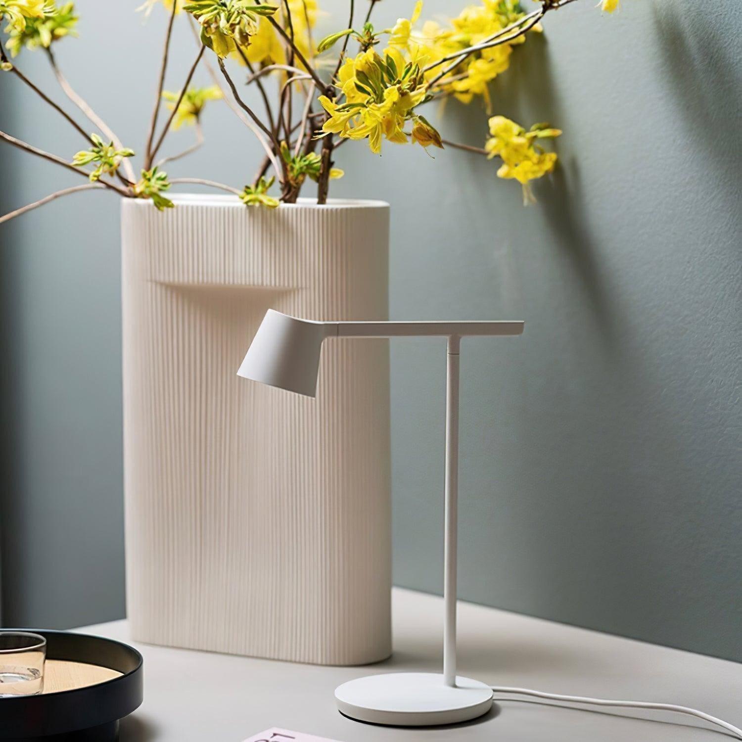 Tip Table Lamp - Vinlighting