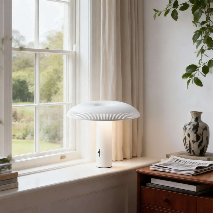 Tivzo Table Lamp | Minimalist Modern Table Lamp