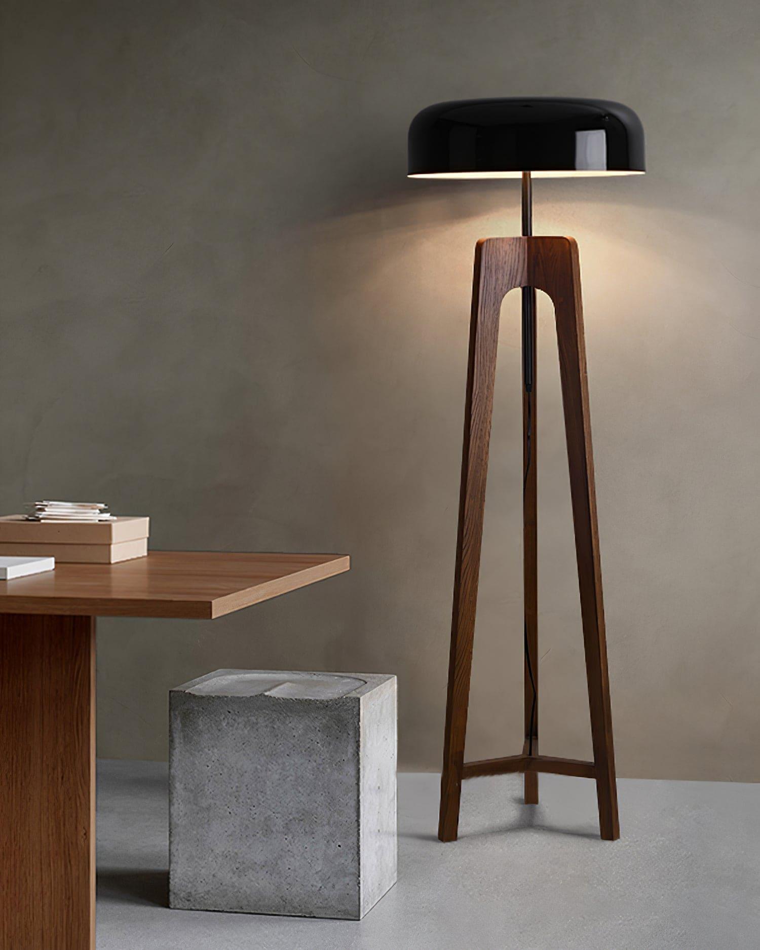 Towa Wood Floor Lamp - Vinlighting