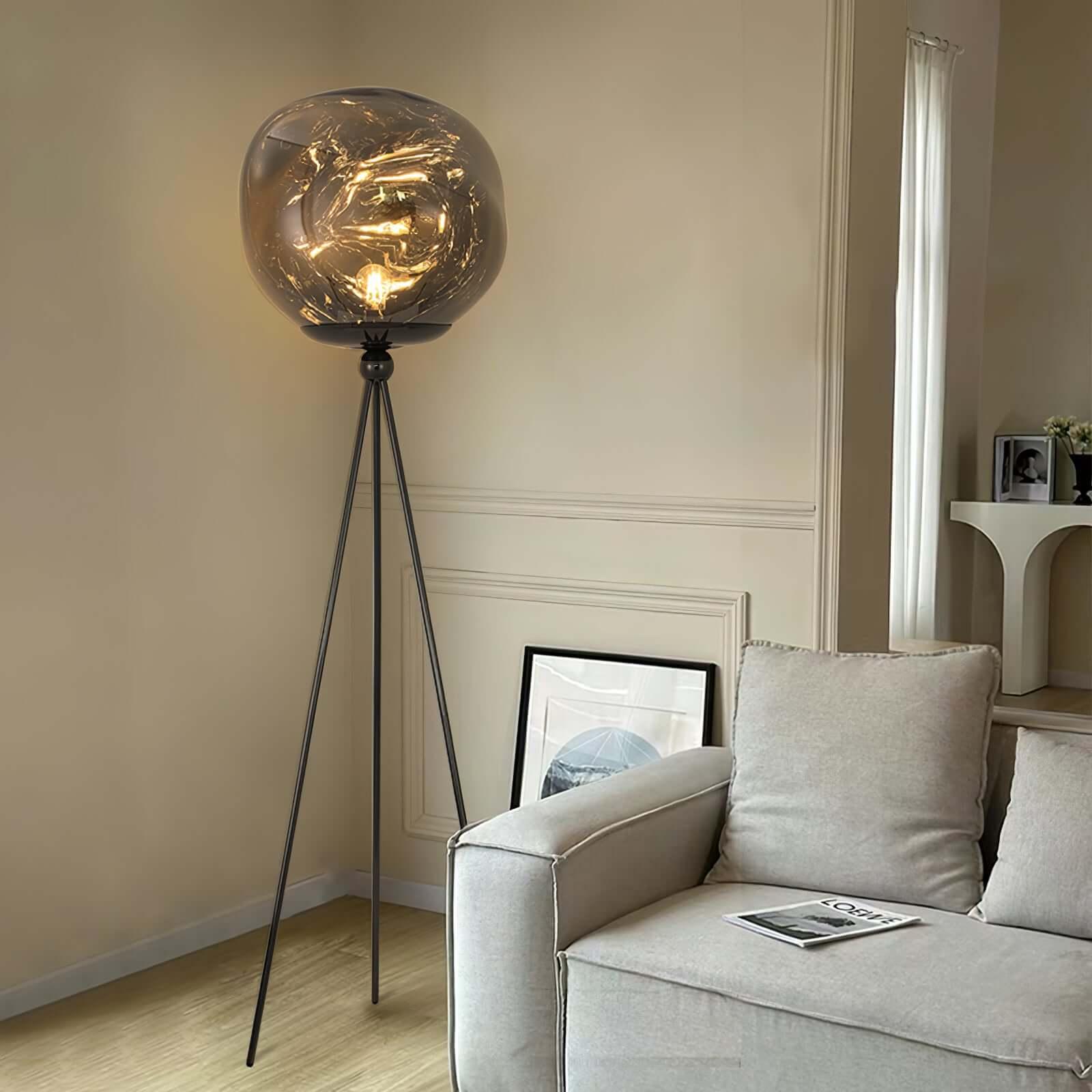 Tripod Rock Lava Floor Lamp - Vinlighting