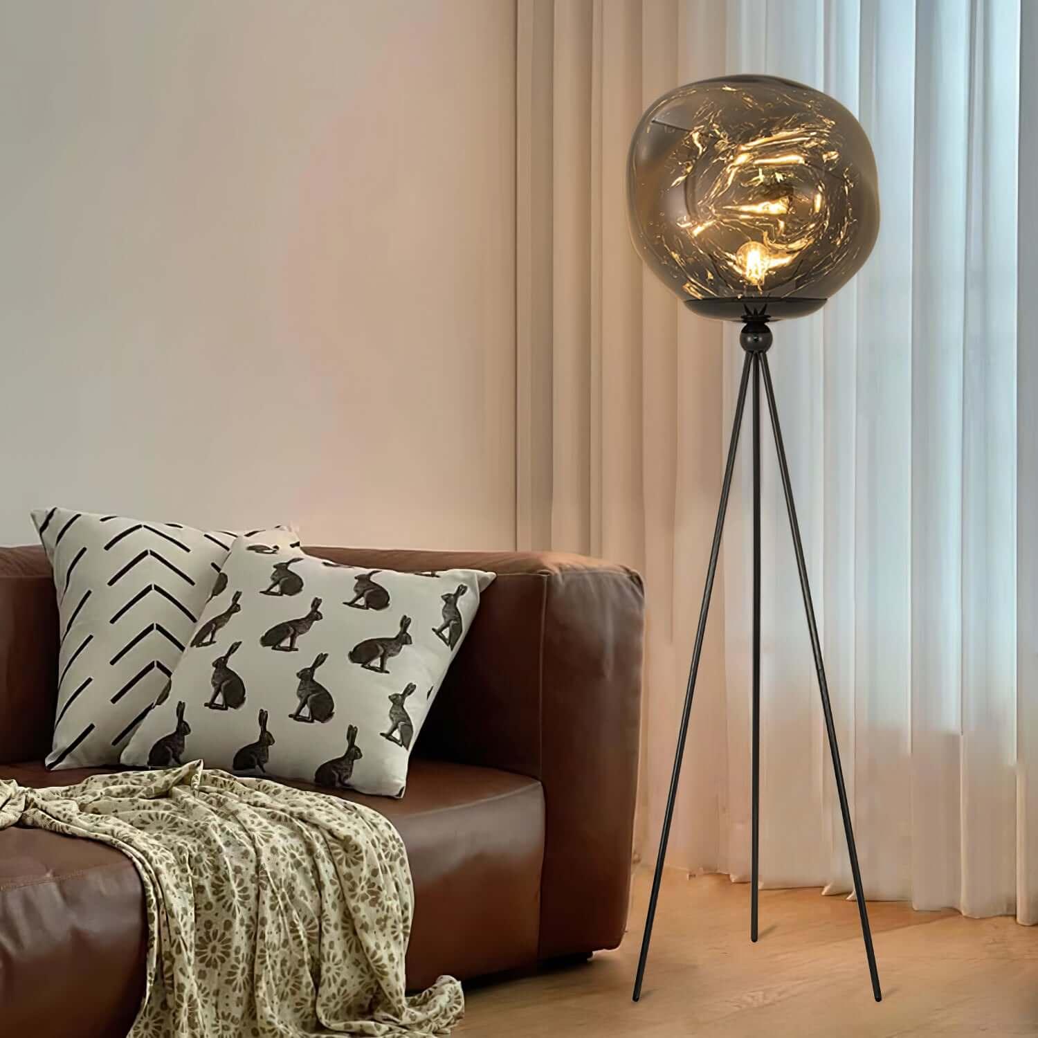 Tripod Rock Lava Floor Lamp - Vinlighting