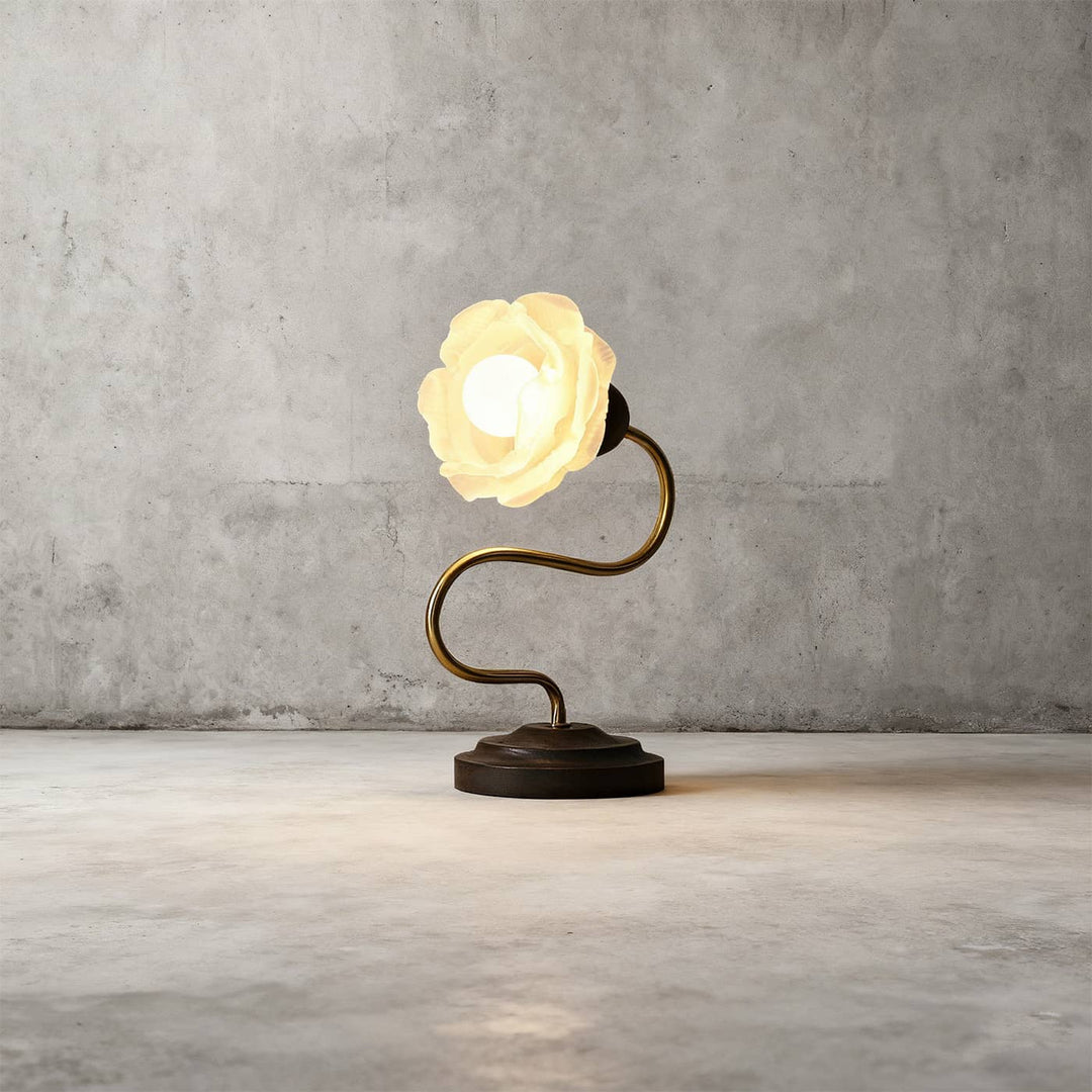 Turavo Table Lamp – American Retro Floral Glass Lamp
