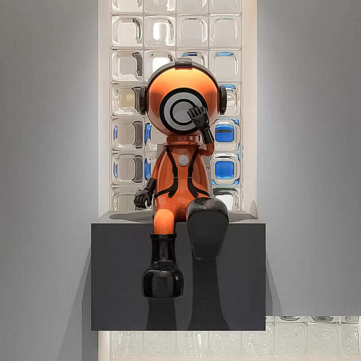 Tynova Art Deco Floor Lamp – Astronaut Sculpture for Living Room