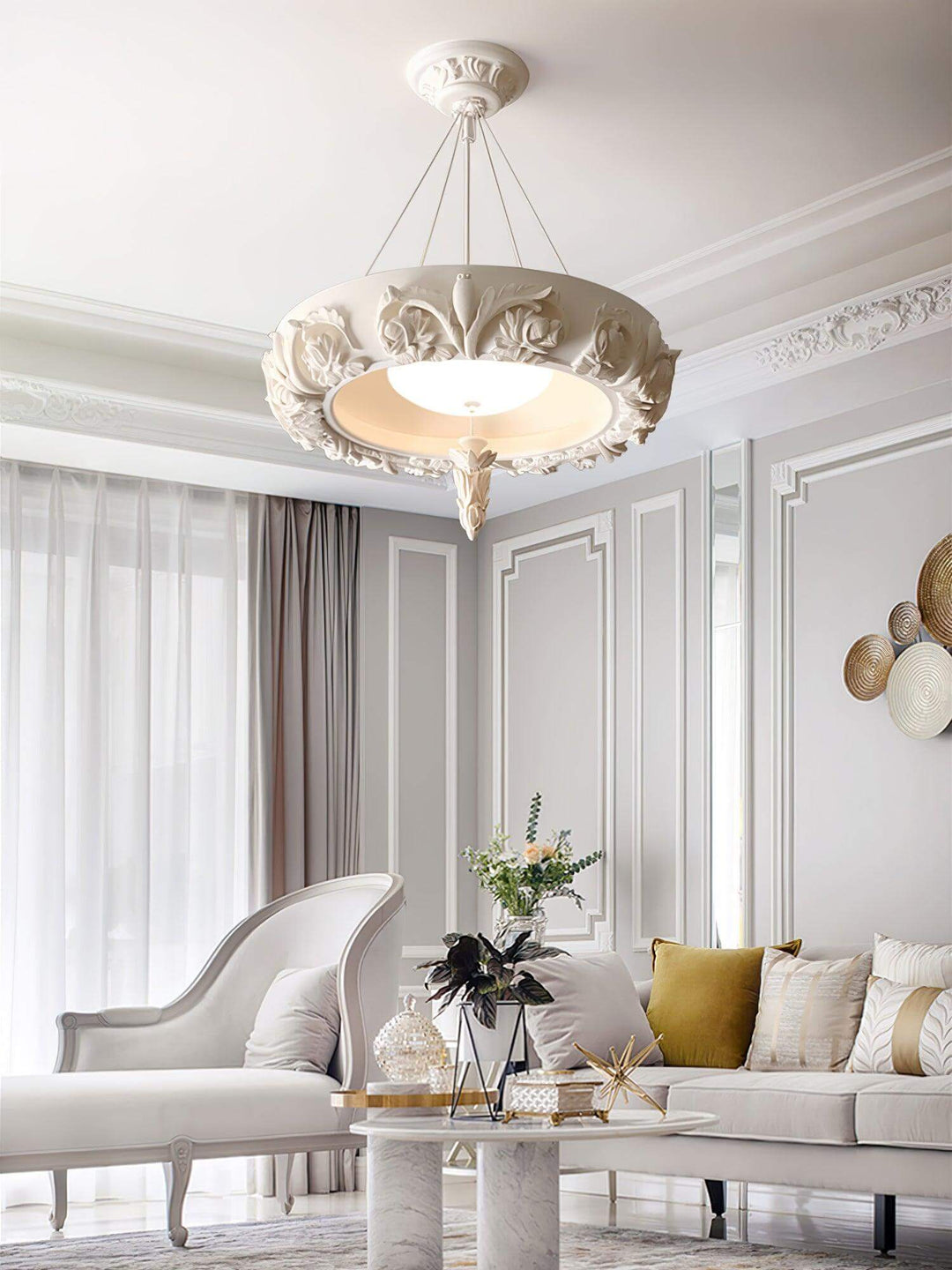 Uvilo Resin Chandelier– French Vintage Resin Dining Pendant